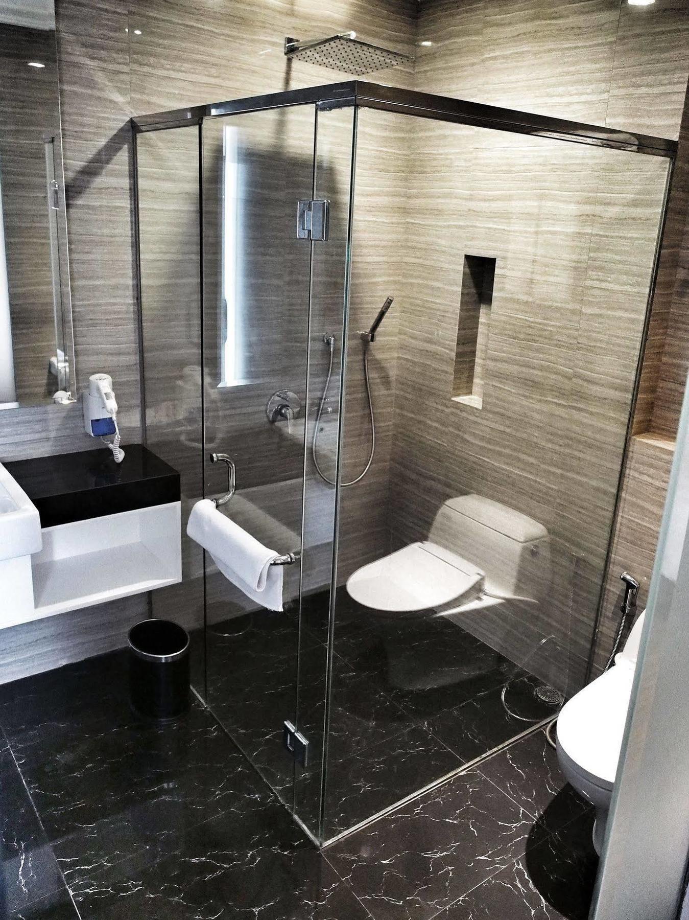 Hotel M Premiere Dago 3*